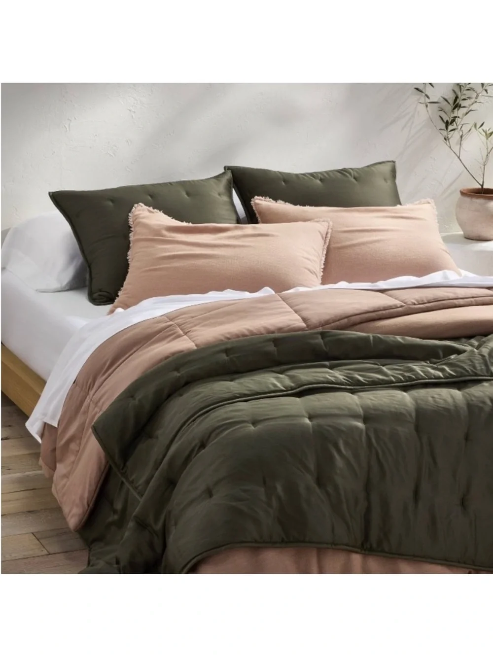 NWT King Rayon from Bamboo Quilt Dark Olive Green - Casaluna